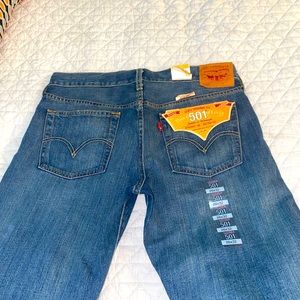 Levi’s 501 women’s jeans